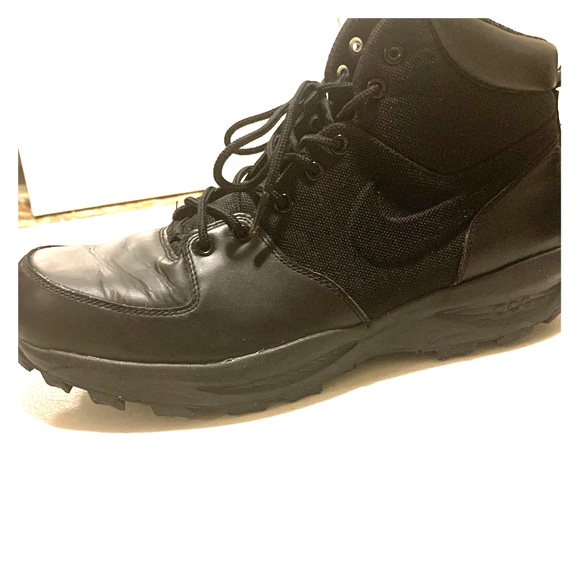 nike manoa steel toe